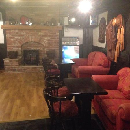 The Fleet Inn Guesthouse & Restaurant Killybegs Eksteriør bilde