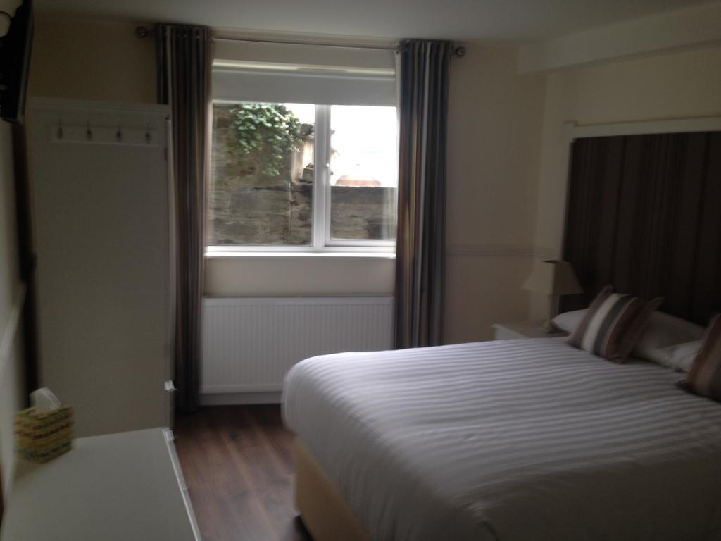 The Fleet Inn Guesthouse & Restaurant Killybegs Eksteriør bilde